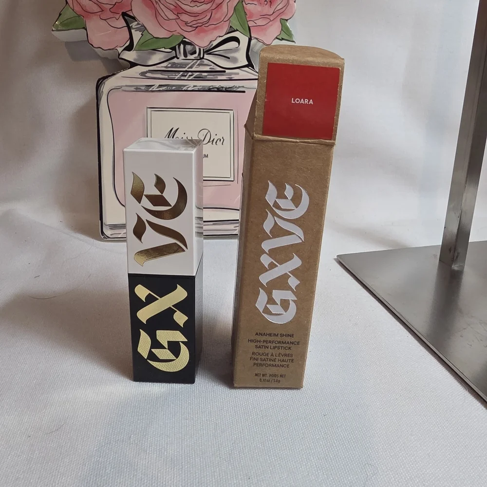 GXVE by Gwen Stefani Satin Lipstick - Bold Red - Picture 3 of 3